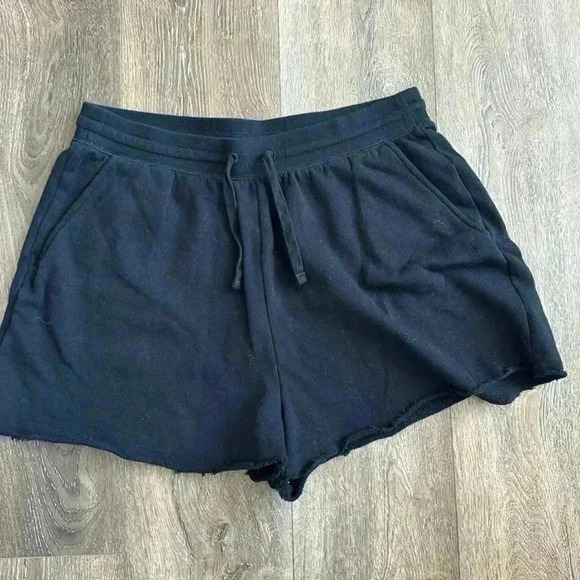 Old Navy Romper and shorts.  Women’s size large.  Both are black. - Picture 7 of 10